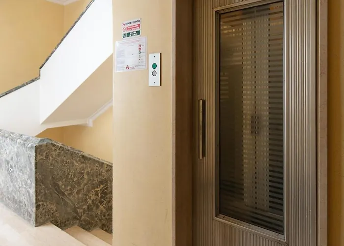 Aura Apartment